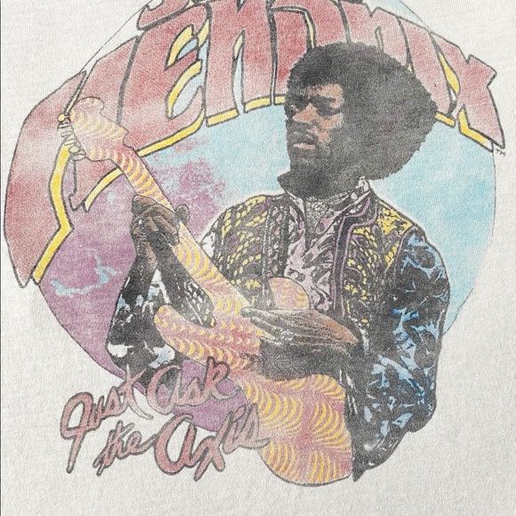 Jimi Hendrix Destroyed Vintage Wash Just Ask the Axis Pop Music Ragland Band Tee - Picture 3 of 5